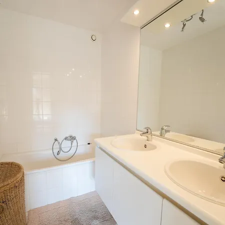Apartamento By Belgian Coast With Sun Terrace, Cleaning Included *