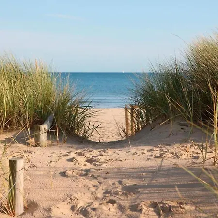 Daire By Belgian Coast With Sun Terrace, Cleaning Included Oostduinkerke