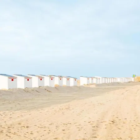 By Belgian Coast With Sun Terrace, Cleaning Included Oostduinkerke